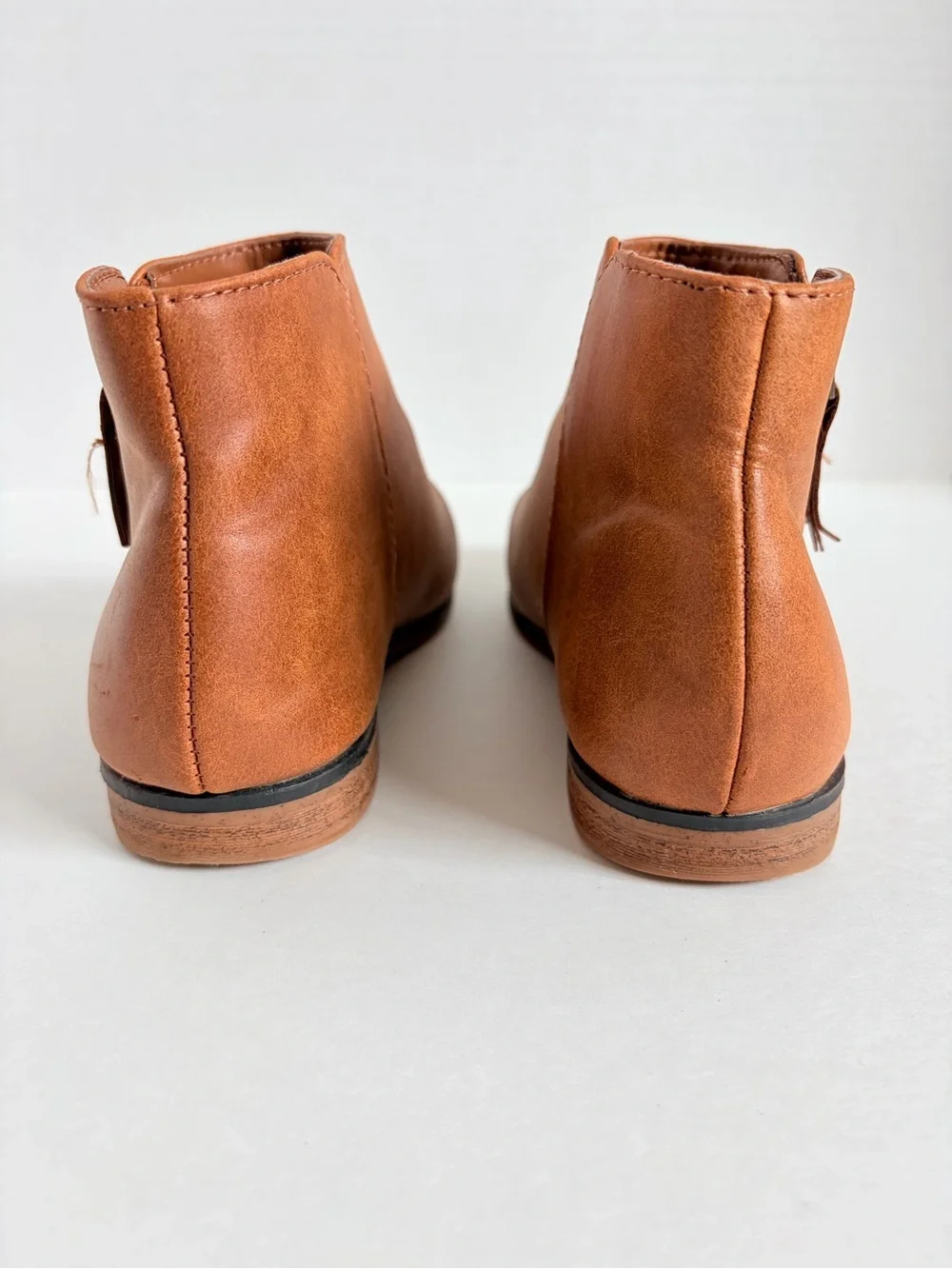 Cat and Jack Boots Chelsea Ankle Booties Round Toe Side Zip Brown Kids Size 13
